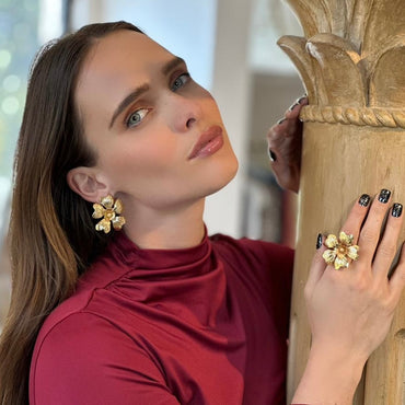 Aretes Flor Malva - Oro